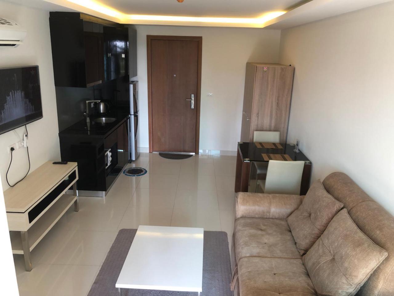 Club Royal Wongamat Appartement Pattaya Buitenkant foto